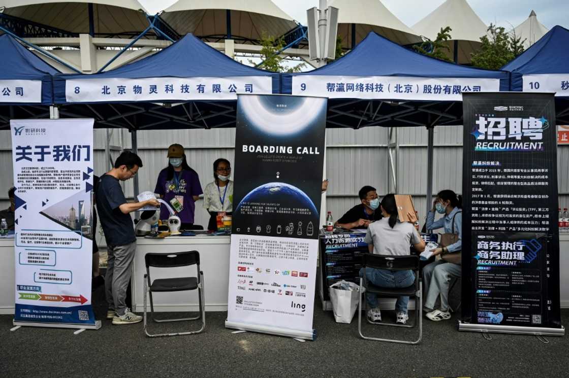 Nearly 11 million graduates entered China's job market this summer Nearly 11 million graduates entered China's job market this summer