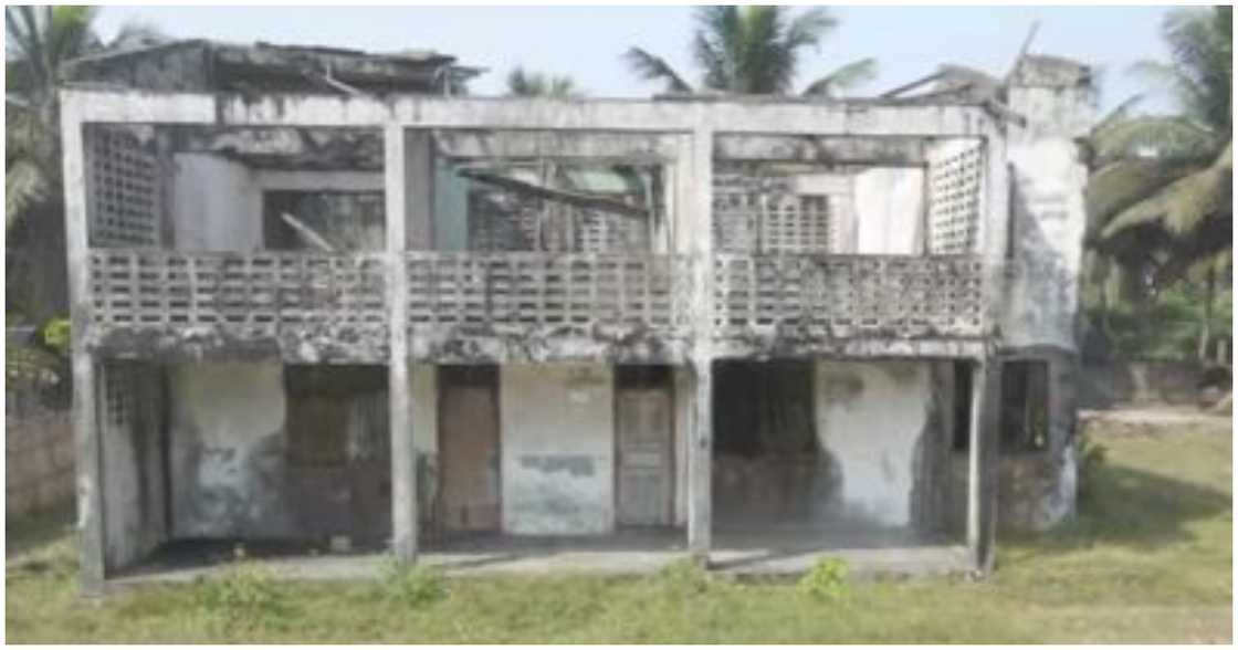 A front view of the house A front view of the house