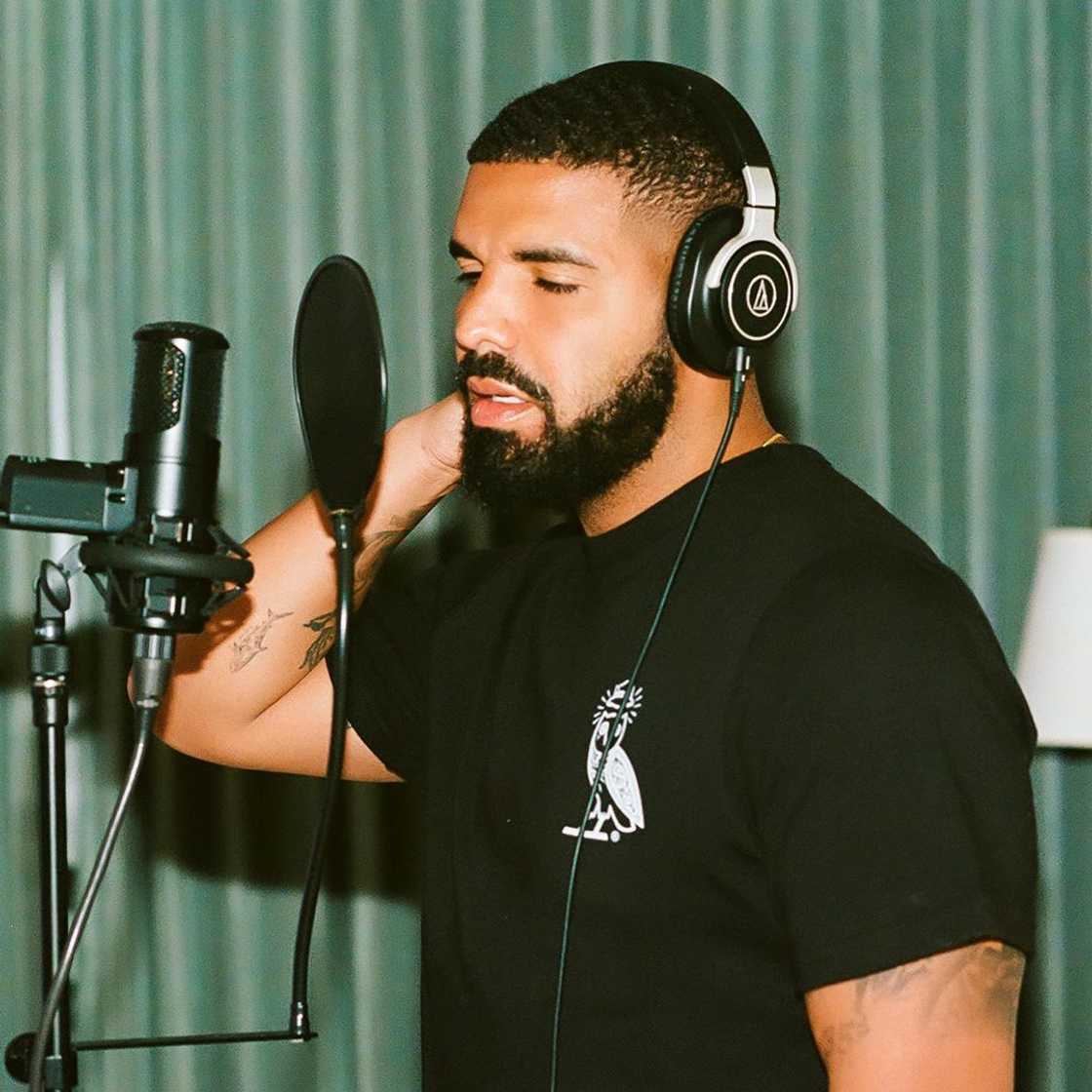 Drake New Album 2019 "Care Package": tracklist, official audio and public reaction Drake New Album 2019 "Care Package": tracklist, official audio and public reaction