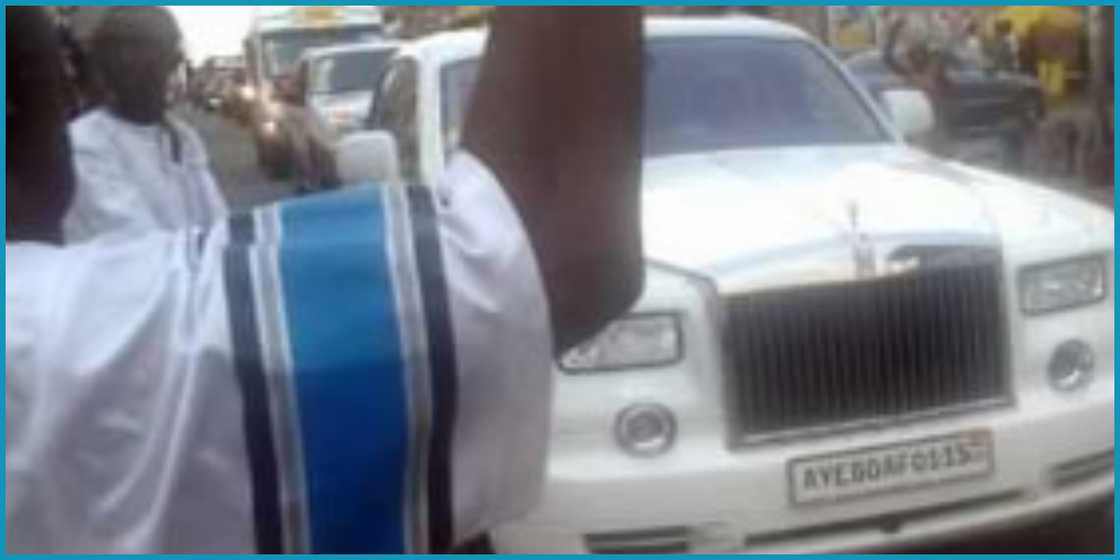 Agric Nzema Chief's Rolls-Royce Agric Nzema Chief's Rolls-Royce