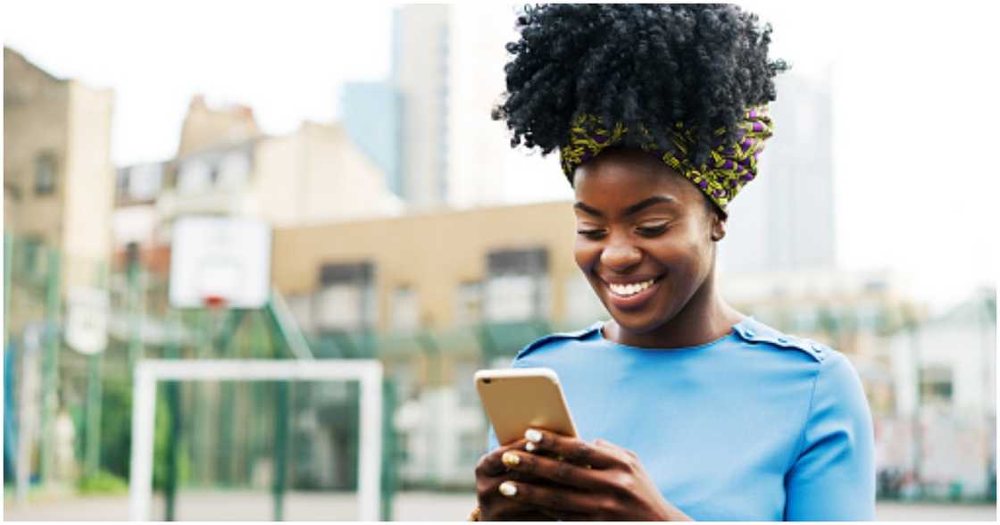 Smiling lady Smiling lady