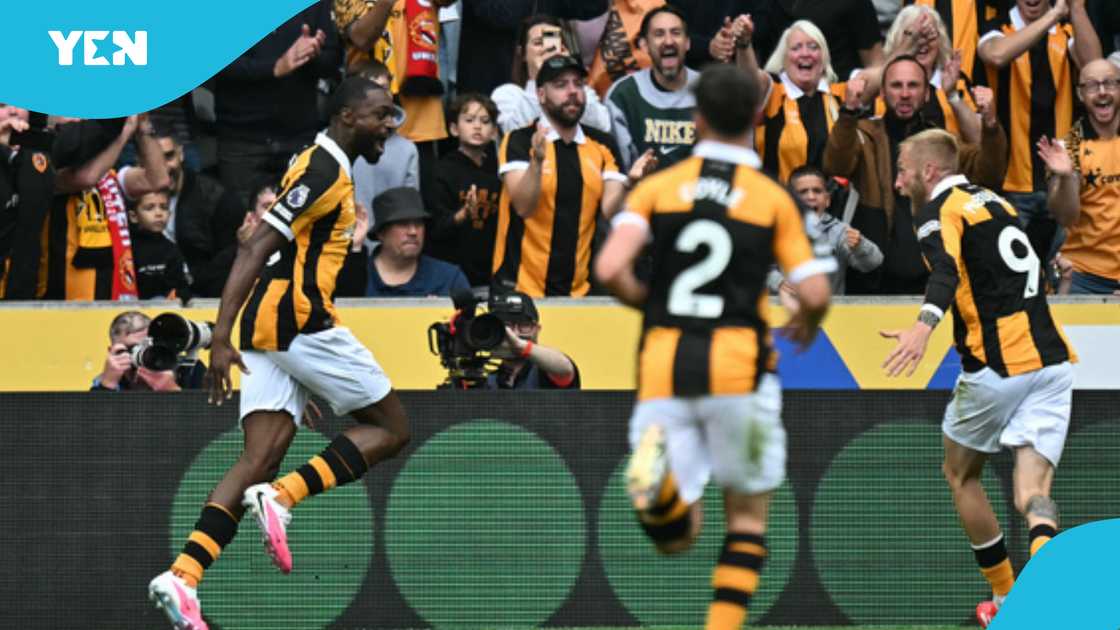 Hull City vs Man United, Harry Maguire, Manchester United defeat, Hull City victory, Harry Maguire criticism, Maguire mistake analysis, Noussair Mazraoui incident, Semi Ajayi goal, United fan reactions, Maguire legal troubles.