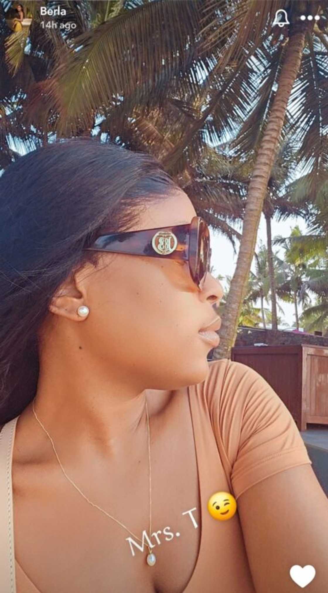 Berla Mundi on honeymoon