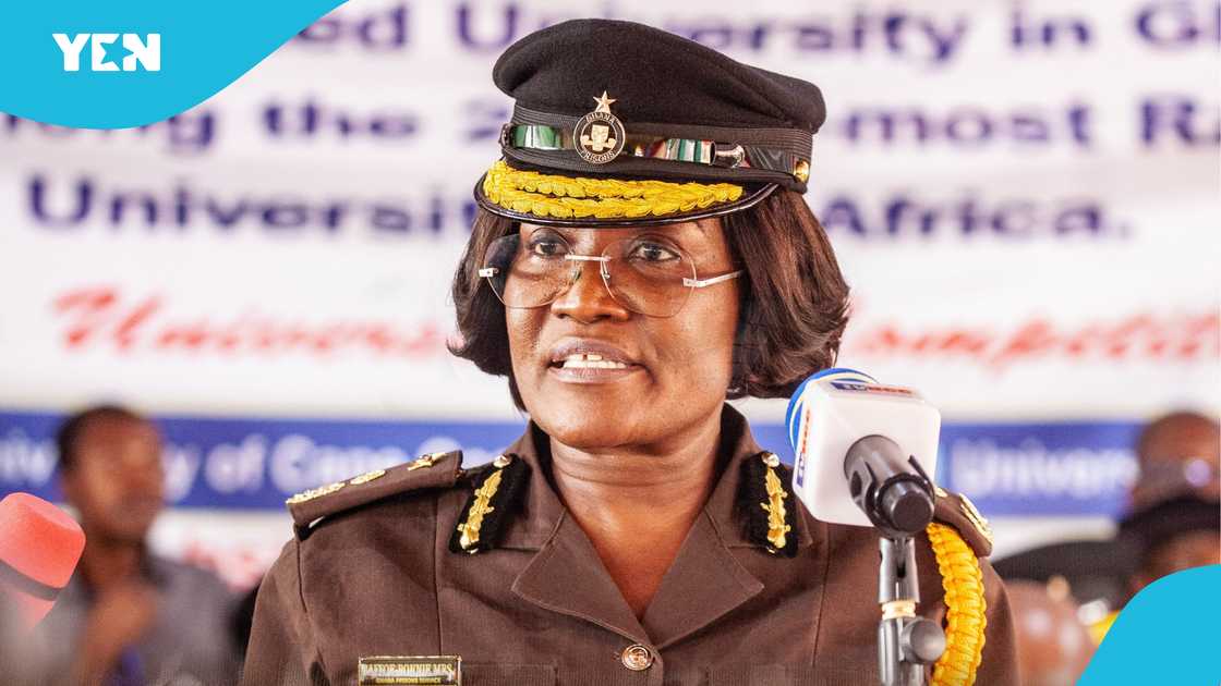 UCC, Nsawam Prison, University of Cape Coast, Inmates graduate, Valedictorian, Mathew Milluzieh, Nsawam Medium Prison, University graduate., Patience Baffoe-Bonnie, Director-General Ghana Prisons Service. UCC, Nsawam Prison, University of Cape Coast, Inmates graduate, Valedictorian, Mathew Milluzieh, Nsawam Medium Prison, University graduate., Patience Baffoe-Bonnie, Director-General Ghana Prisons Service.