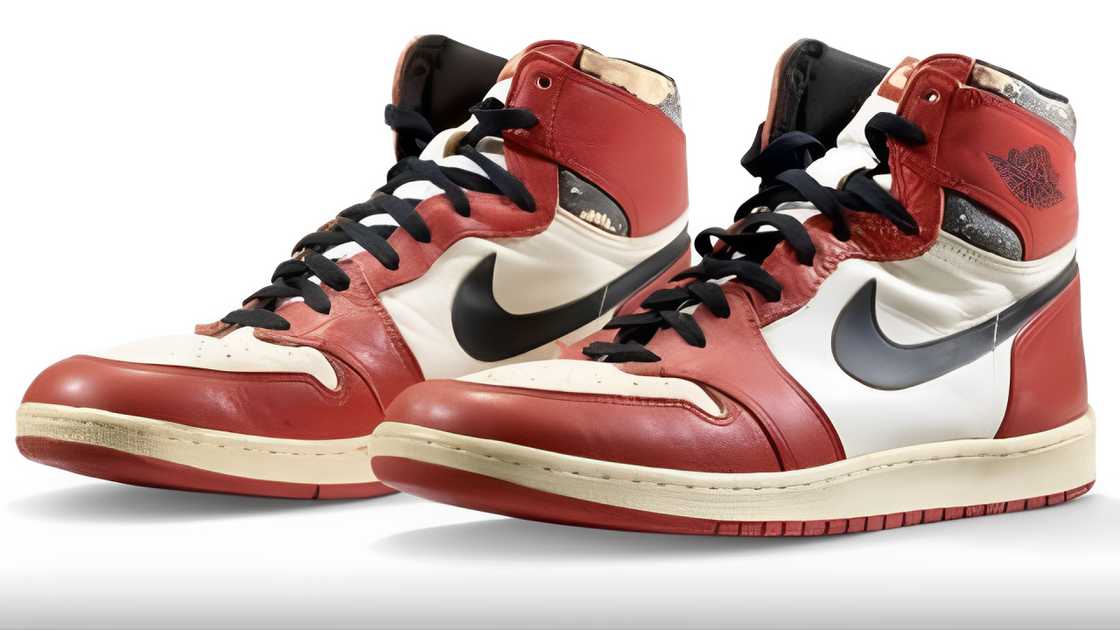 "Glass Shard" Air Jordan 1 are on a grey background "Glass Shard" Air Jordan 1 are on a grey background