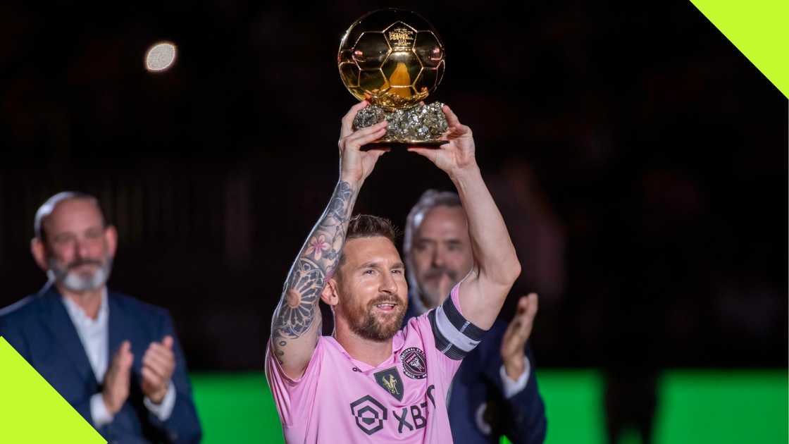 Lionel Messi presenting his Ballon d'Or to Inter Miami fans.