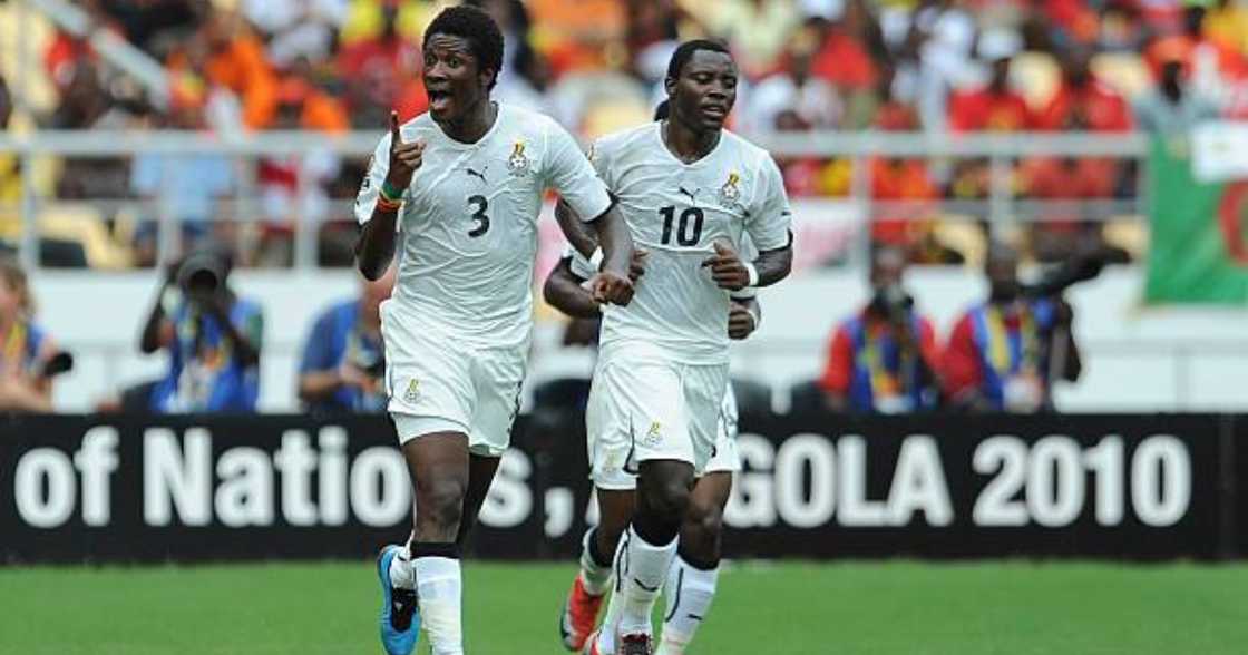 Asamoah Gyan celebrates with Kwadwo Asamoah. Asamoah Gyan celebrates with Kwadwo Asamoah.