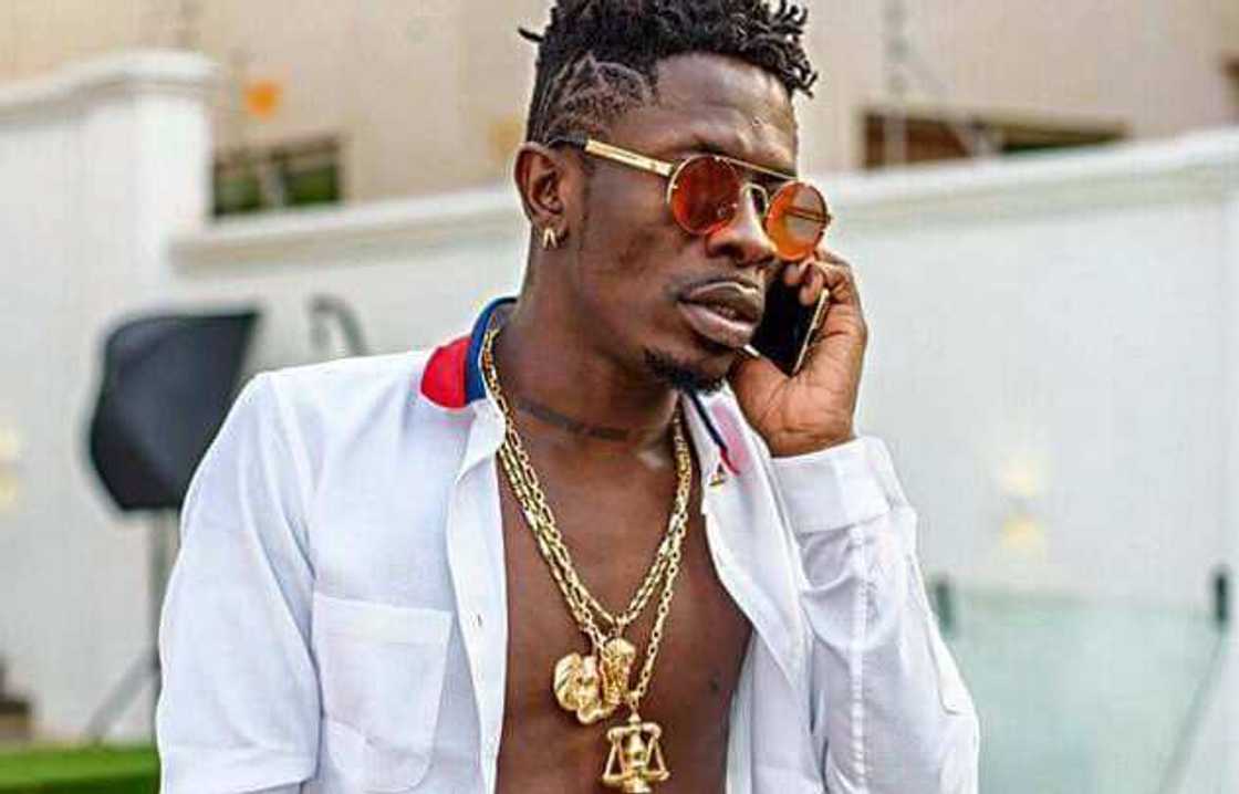 Ghanaians call for Shatta Wale’s Arrest for Faking his Shooting