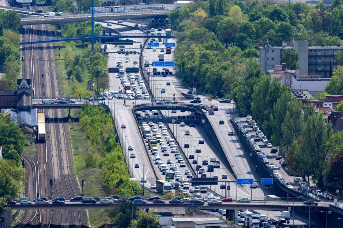 Germany's bridges need 100 billion euros' worth of repairs and upgrades, according the European Federation for Transport and Environment Germany's bridges need 100 billion euros' worth of repairs and upgrades, according the European Federation for Transport and Environment