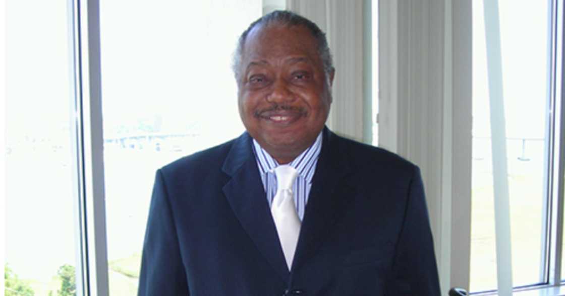 Dr George C. McTeer Sr, DMD