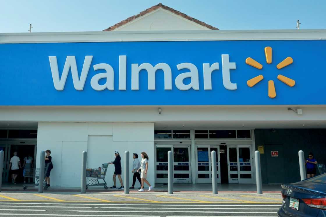 Shares of Walmart rose as it reported higher profits and lifted its forecast Shares of Walmart rose as it reported higher profits and lifted its forecast
