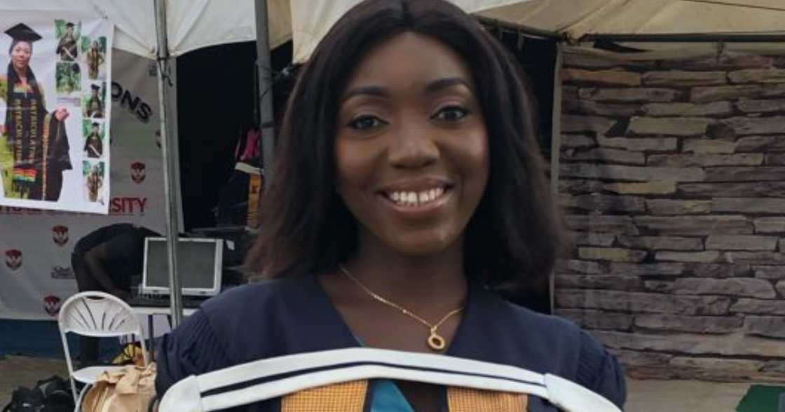 Overall best graduating student in 2021 Overall best graduating student in 2021