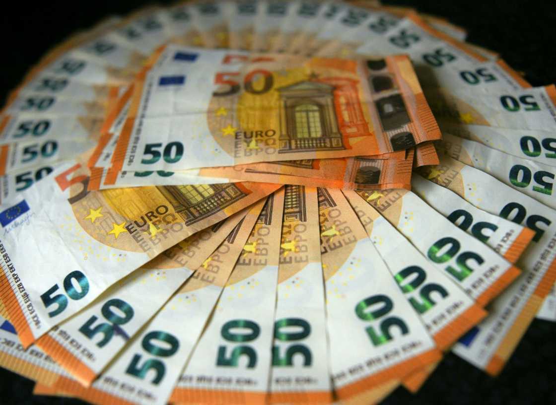 Credit card use has been rising throughout the eurozone, but Italy has persisted in its preference for cash Credit card use has been rising throughout the eurozone, but Italy has persisted in its preference for cash