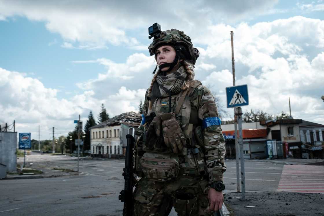 In the frontline town of Kupiansk clashes betwen Ukranian soldiers and the Russian army continue