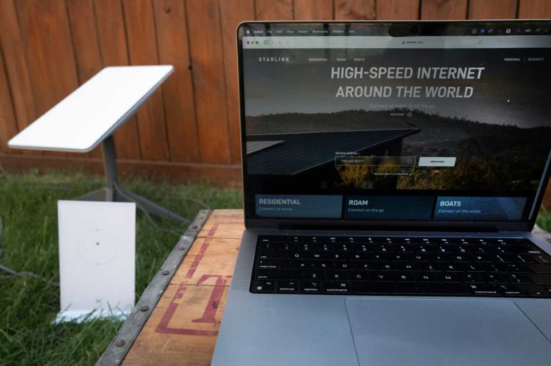 Starlink systems provide high-level satellite communications Starlink systems provide high-level satellite communications