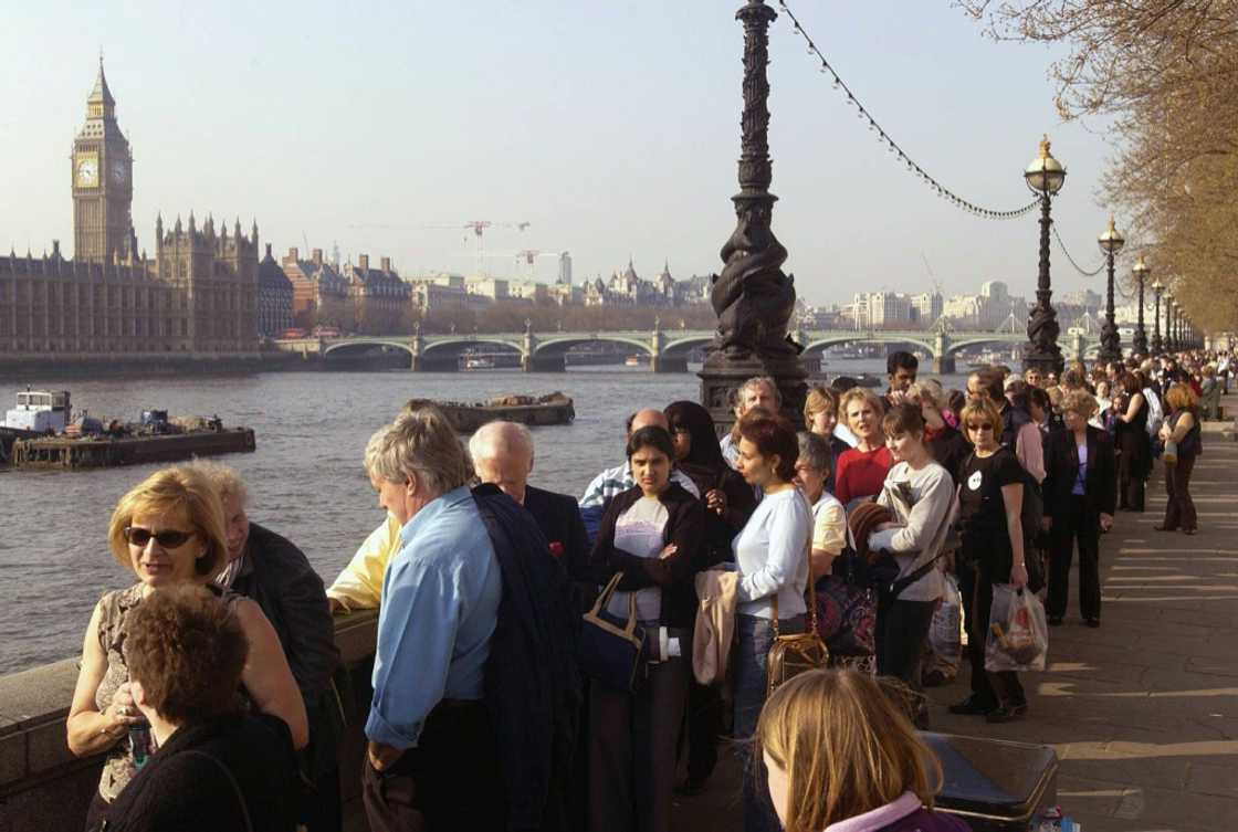 When the Queen Mother died in 2002, the queue of mourners stretched right along the South Bank When the Queen Mother died in 2002, the queue of mourners stretched right along the South Bank