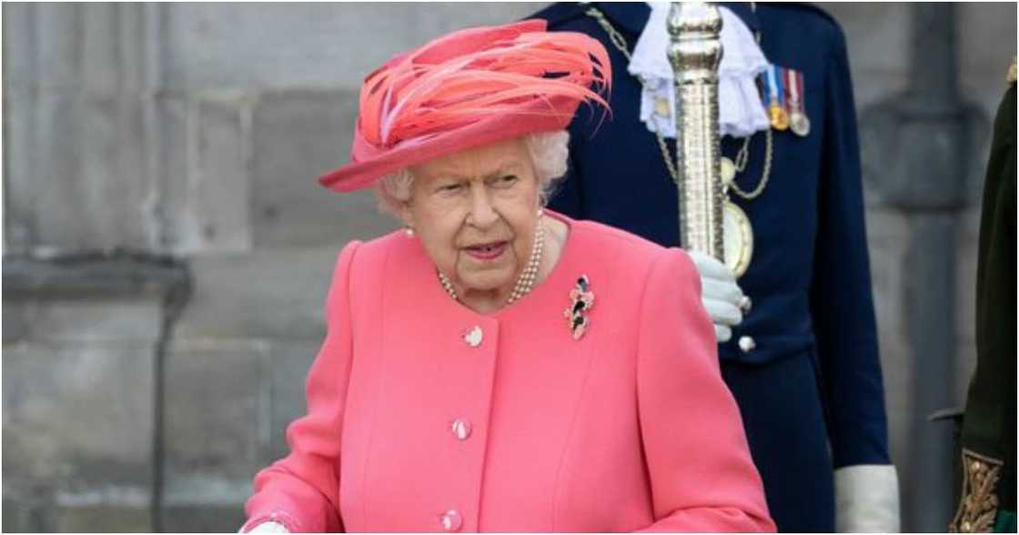 7 Impressive Guinness World Records Held by Queen Elizabeth II 7 Impressive Guinness World Records Held by Queen Elizabeth II