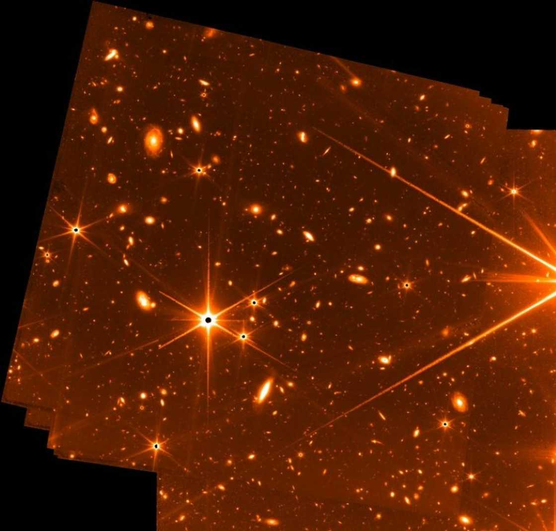 This handout image released on July 6, 2022 by NASA, CSA and FGS shows a Fine Guidance Sensor test image which was acquired in parallel with NIRCam imaging of the star HD147980 over a period of eight days at the beginning of May