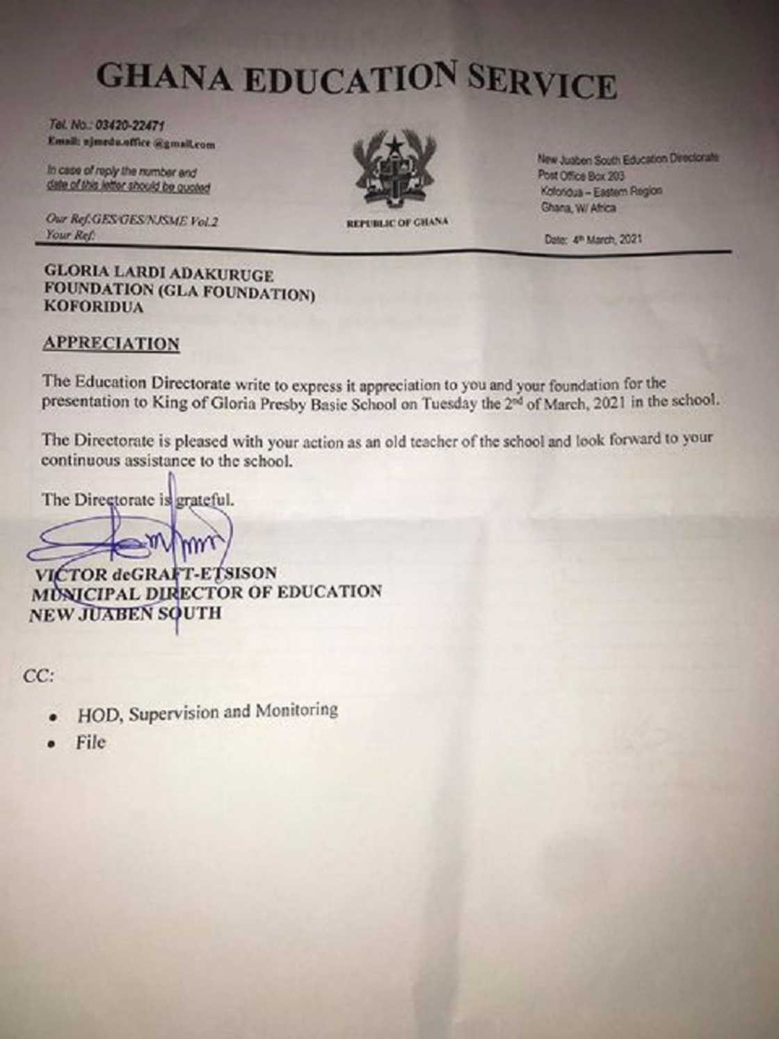 YEN Gets Results: Teacher who donated bags, shoes & uniform honoured by GES YEN Gets Results: Teacher who donated bags, shoes & uniform honoured by GES