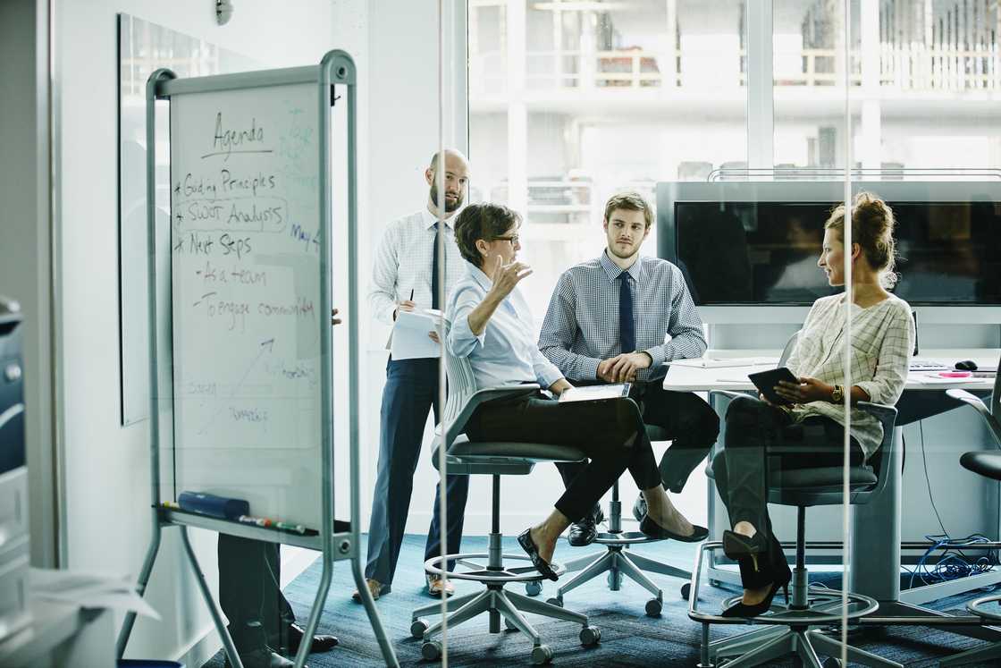 fastest growing industries fastest growing industries