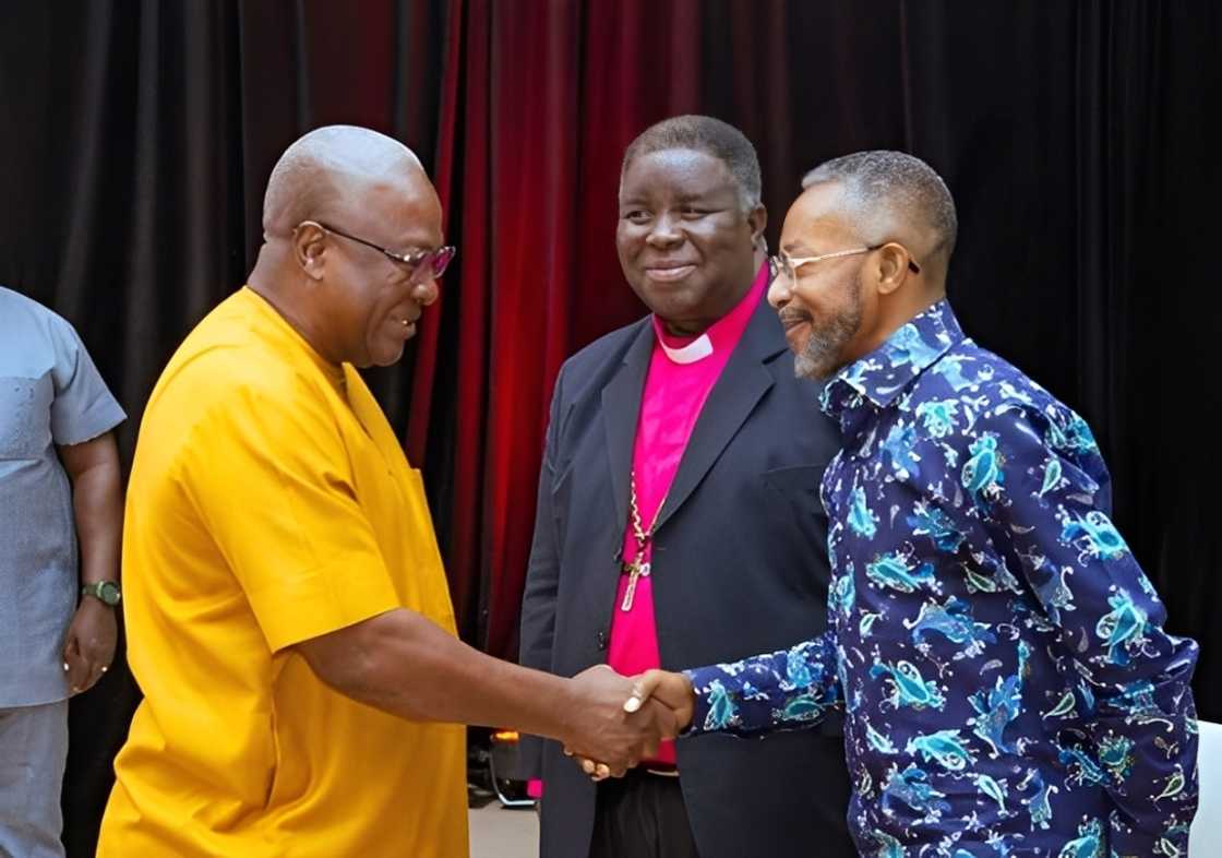 John Dramani Mahama, Owusu Bempah, Kumasi, Accra, Ghana, Appiah Stadium John Dramani Mahama, Owusu Bempah, Kumasi, Accra, Ghana, Appiah Stadium