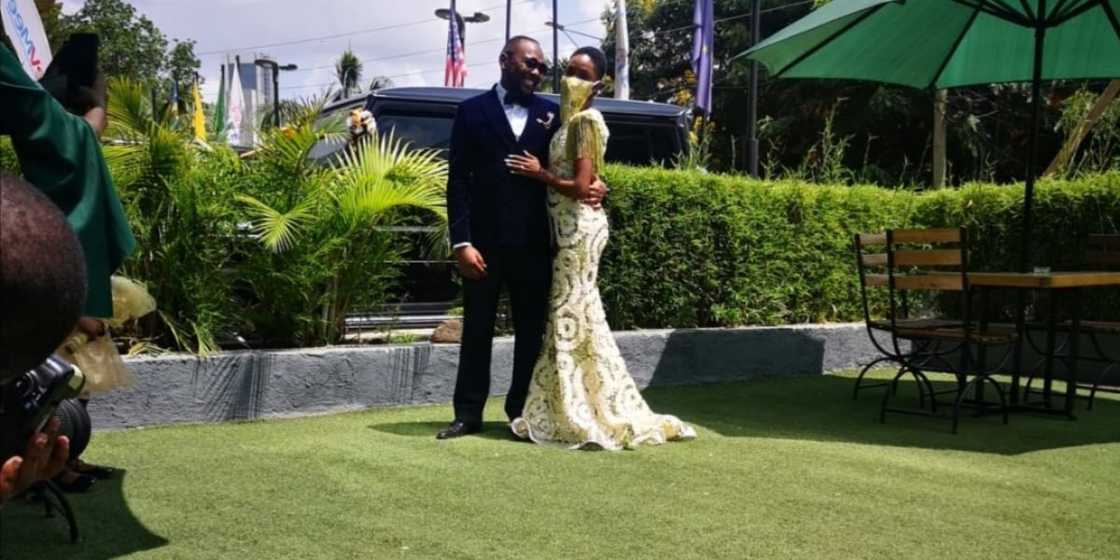 Young lady who shot her shot at a man in 2020 marries him months later Young lady who shot her shot at a man in 2020 marries him months later