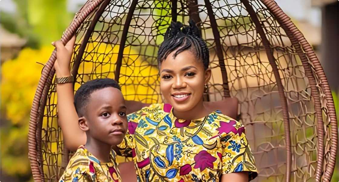 Mzbel's son, Mzbel, Mzbel and son, Mzbel and Castro, Ghana, Social media Mzbel's son, Mzbel, Mzbel and son, Mzbel and Castro, Ghana, Social media