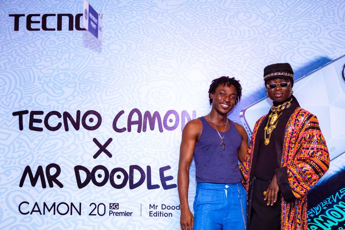 Bridging Fashion and Technology Bridging Fashion and Technology