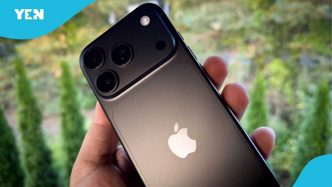 Apple class action settlement, iPhone AI lawsuit, Siri Apple Intelligence settlement, $250 million Apple settlement, iPhone 15 Pro settlement, iPhone 16 settlement, Apple settlement eligibility, Apple class action claim deadline