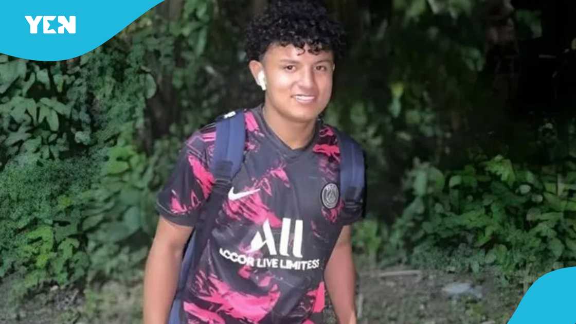 Young footballer tragically dies in motorbike crash as club pays heartfelt tribute Young footballer tragically dies in motorbike crash as club pays heartfelt tribute