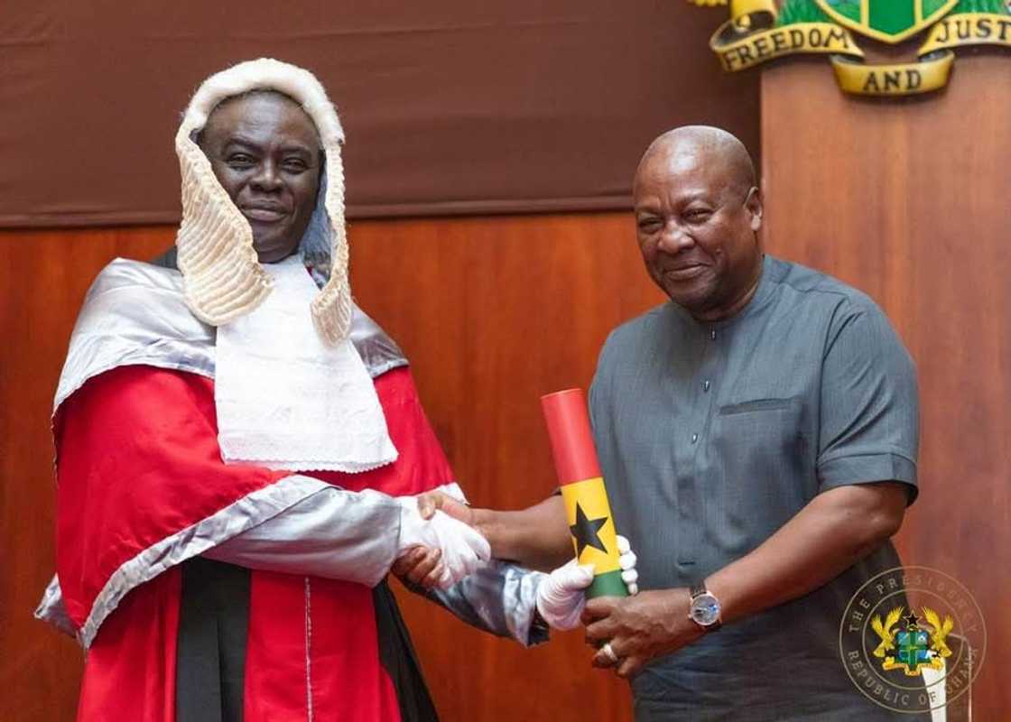 JohnDramaniMahama, Ghana, Accra, Kumasi, Dormaahene, Asantehene, Otumfuo Osei Tutu II, Nana Agyemang Badu