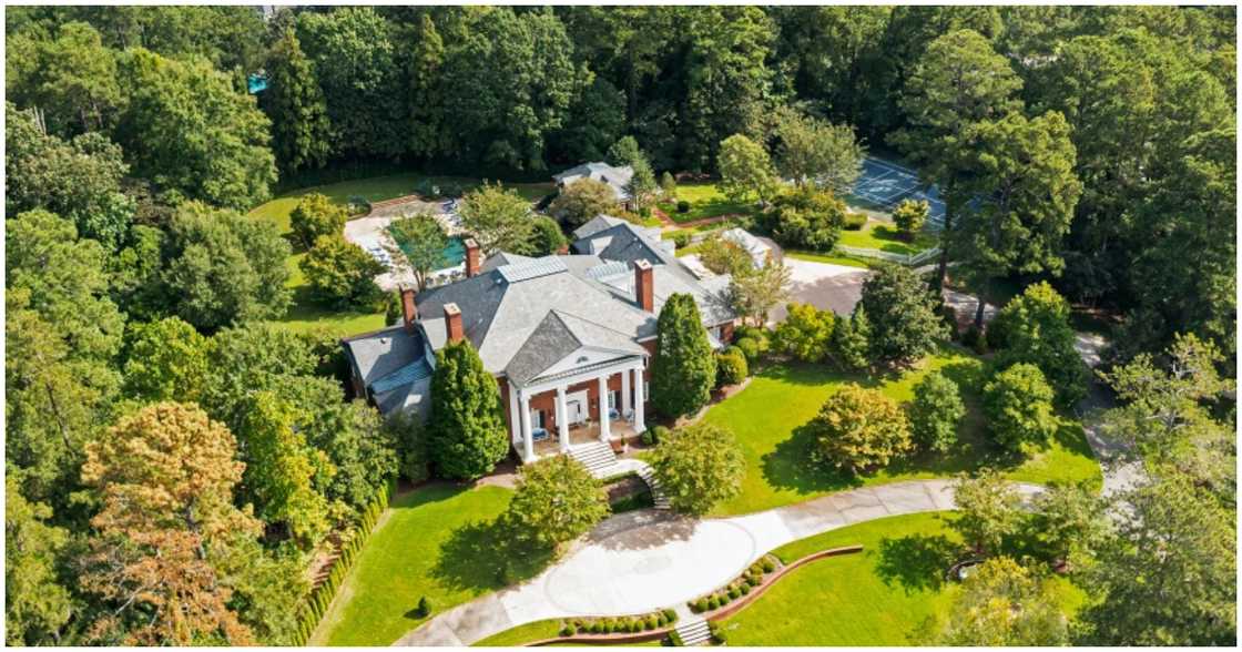 Mariah Carey's Atlanta property