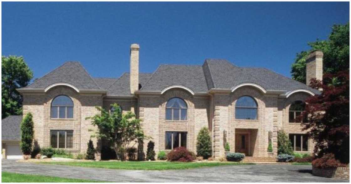 Yahya Jammeh's mansion in the US Yahya Jammeh's mansion in the US