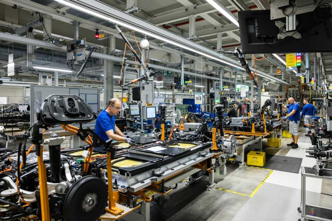 Volkswagen employs 10,000 people at Zwickau plant that makes all-electric vehicles -- the AfD opposes the push for zero-emission cars as a 'fairy tale' Volkswagen employs 10,000 people at Zwickau plant that makes all-electric vehicles -- the AfD opposes the push for zero-emission cars as a 'fairy tale'