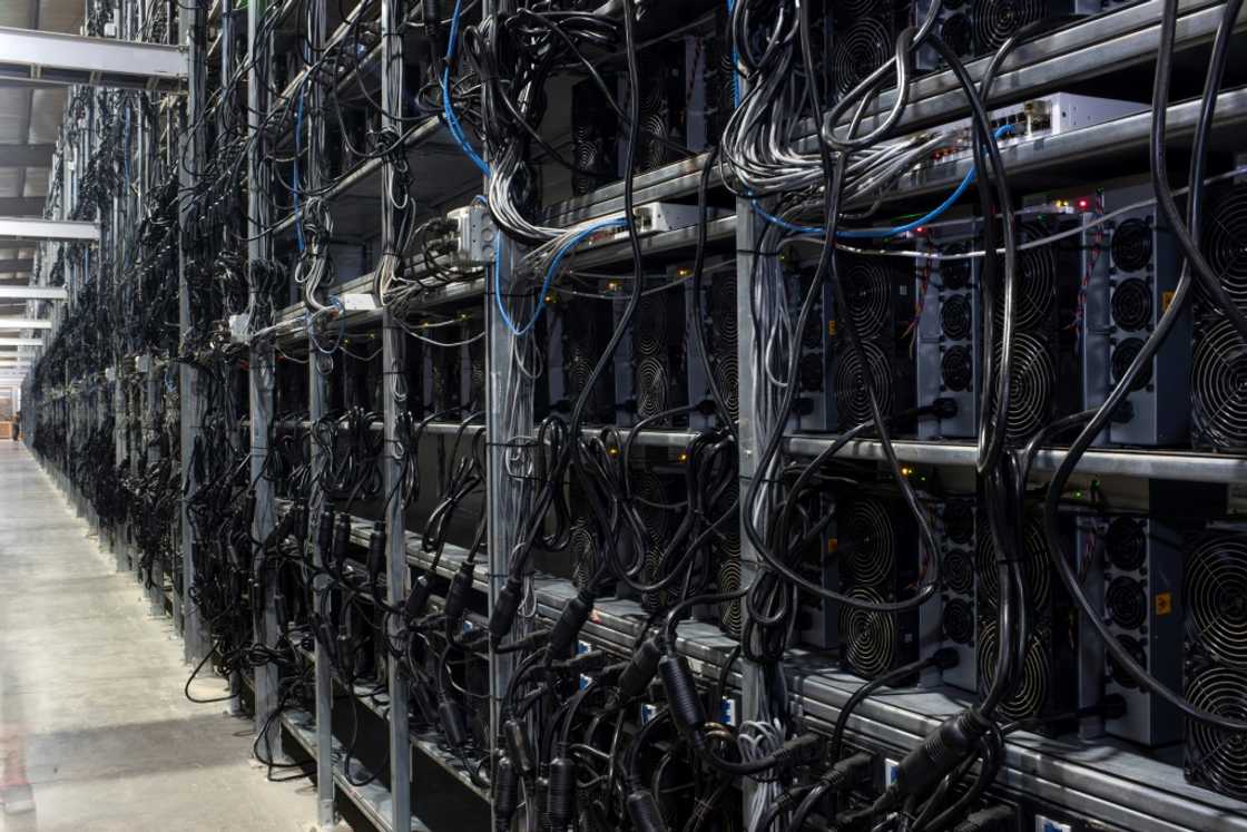 Bitcoin is the last major blockchain to use the energy intensive mining process that requires rows of energy-guzzing computers Bitcoin is the last major blockchain to use the energy intensive mining process that requires rows of energy-guzzing computers