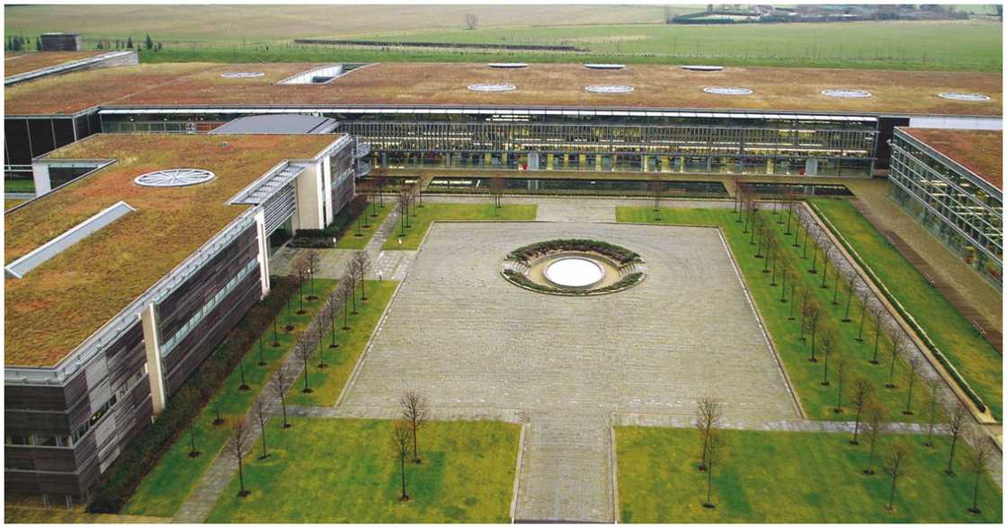 Rolls Royce manufacturing plant Rolls Royce manufacturing plant