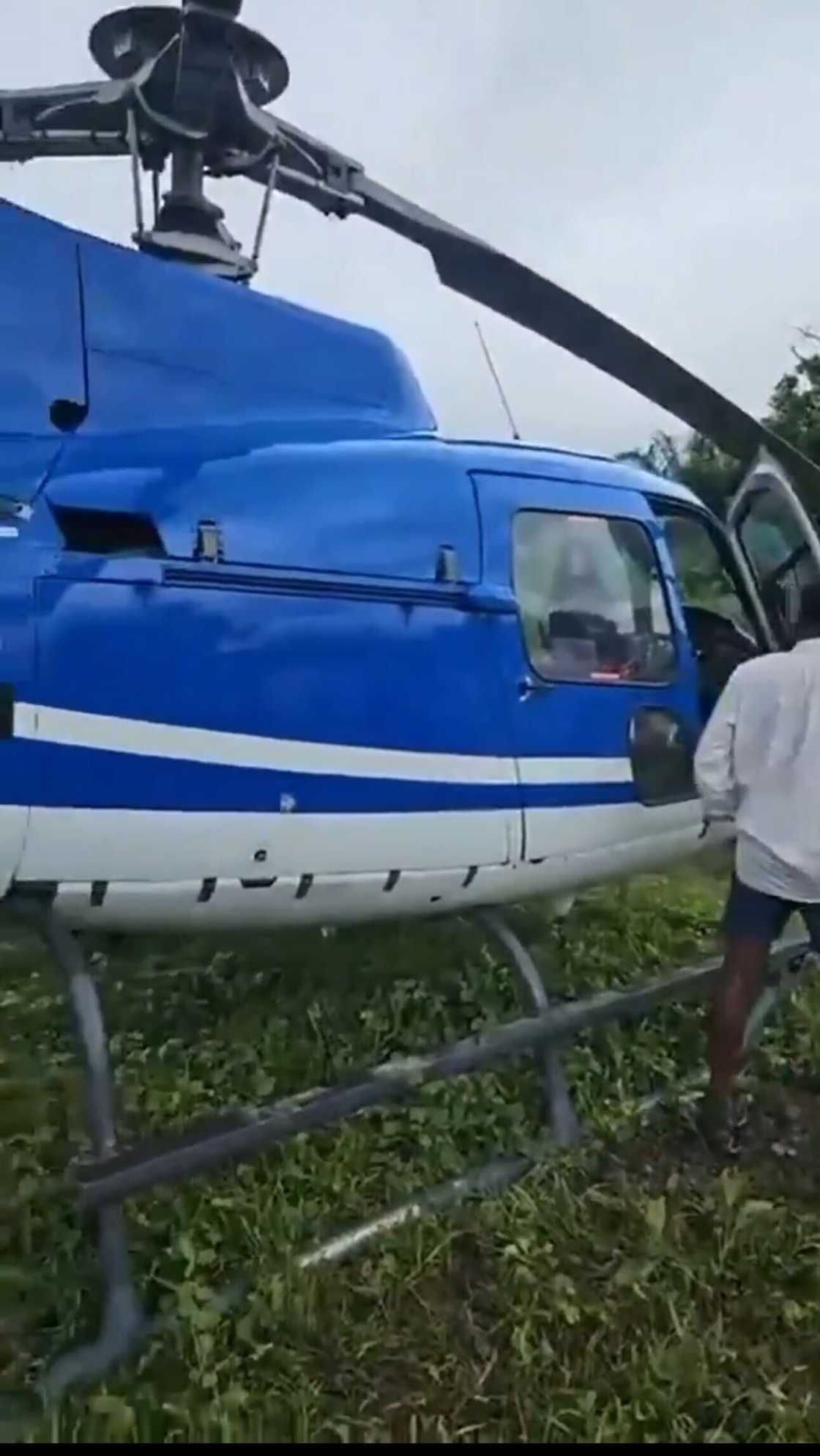 Helicopter Crash, Nkawkaw, Eastern Region, Ghana, Emergency landing, Accra Helicopter Crash, Nkawkaw, Eastern Region, Ghana, Emergency landing, Accra