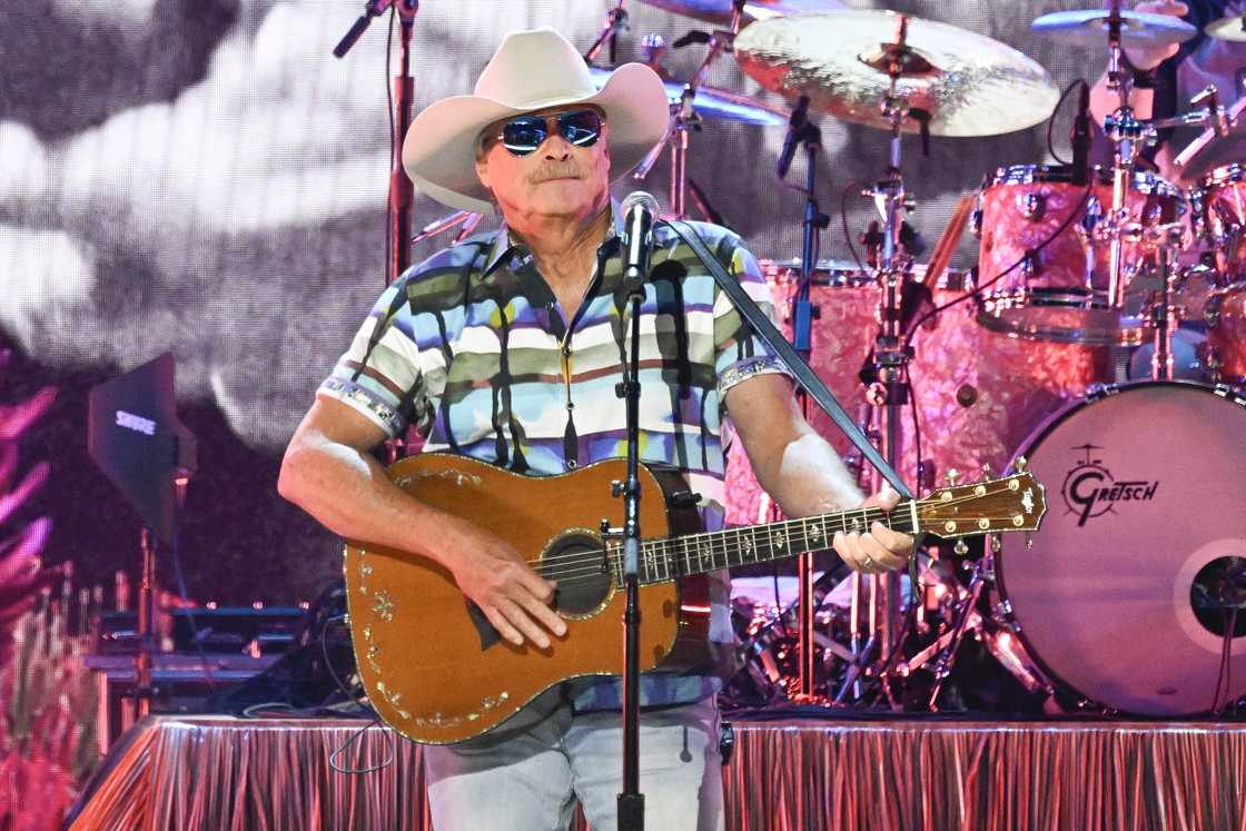 Alan Jackson performs onstage during the 57th Annual CMA Awards. Alan Jackson performs onstage during the 57th Annual CMA Awards.