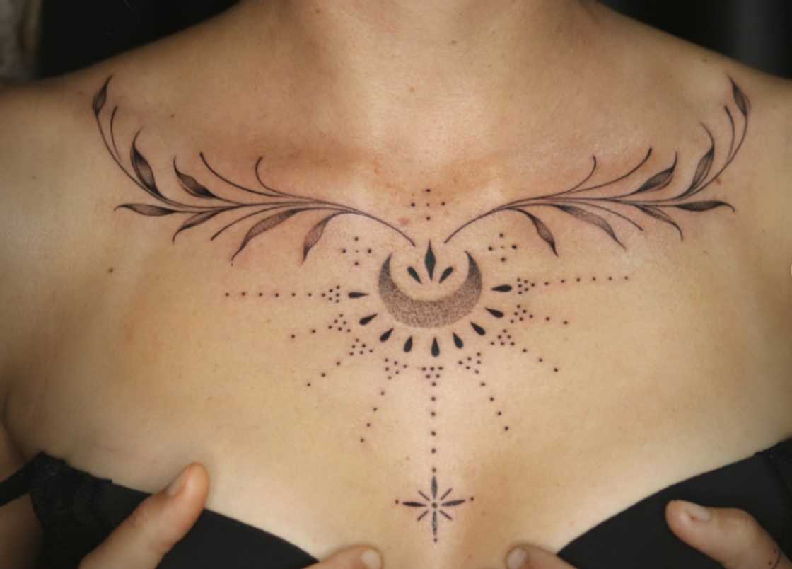 Beautiful ornamental collarbone tattoo for women