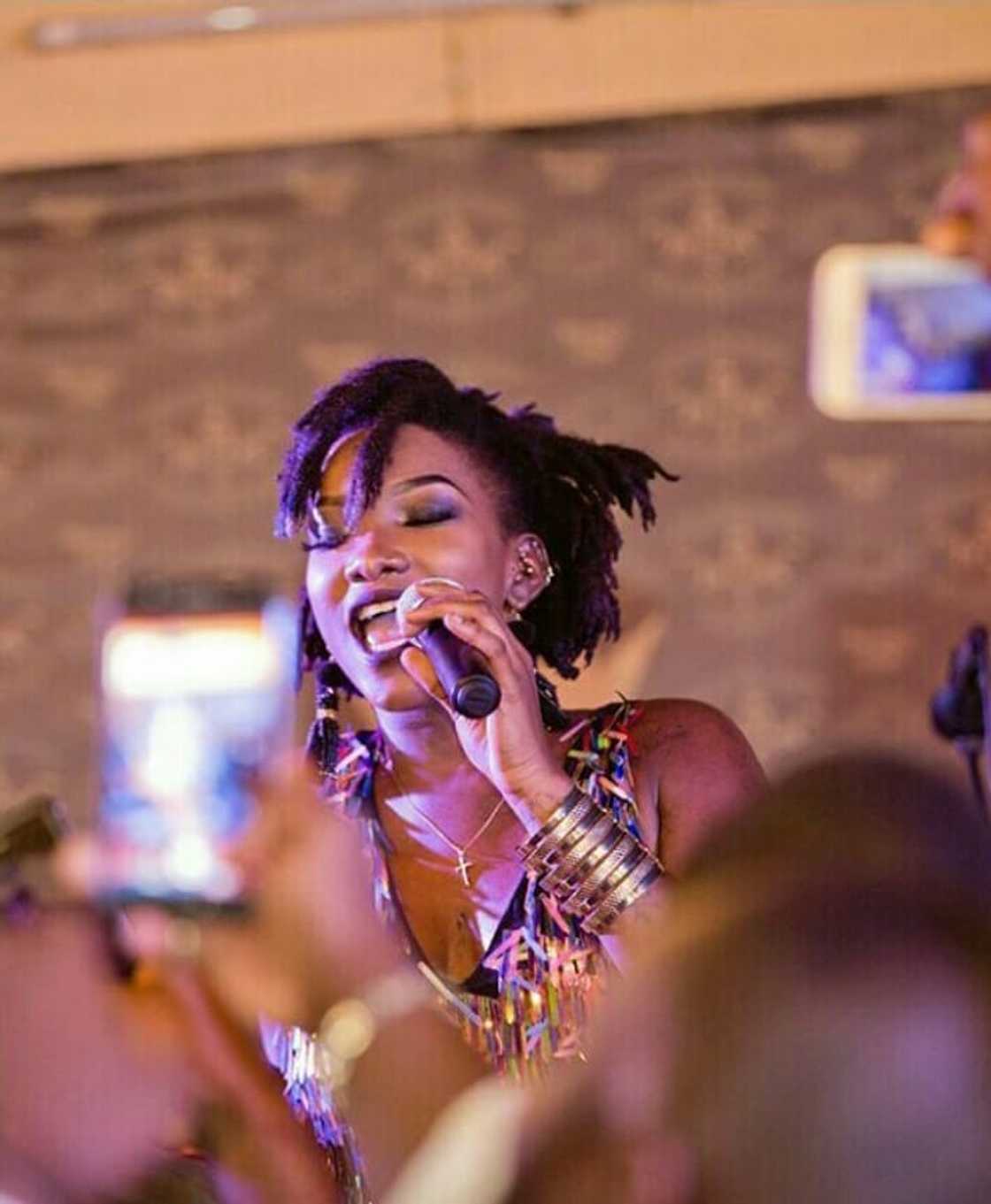 ebony maame hw3 mp3 ebony maame hw3 mp3