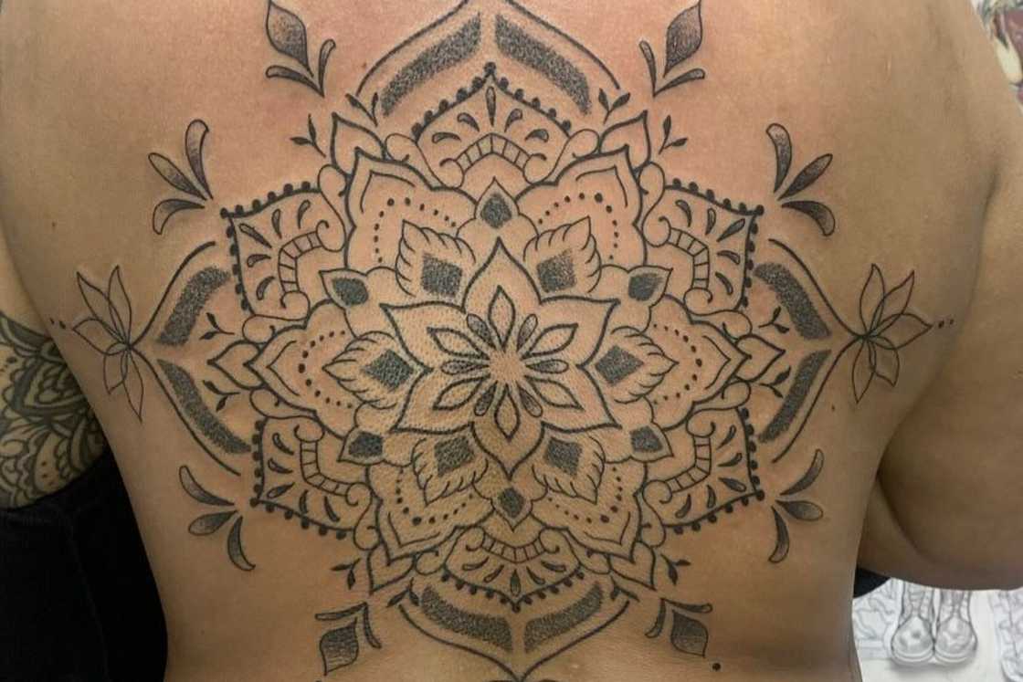 mandala tattoo mandala tattoo