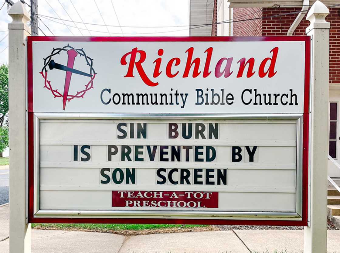 Funny church sign by Richland Community Bible Church