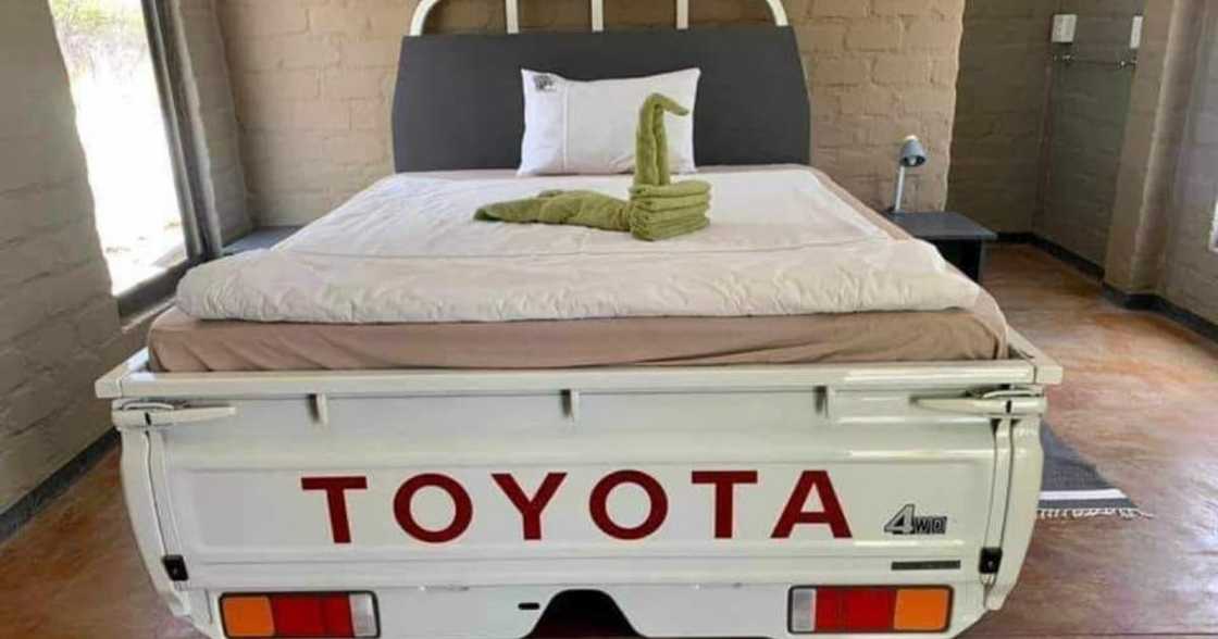 Toyota bakkie bed impresses Mzansi: "I'm never leaving South Africa" Toyota bakkie bed impresses Mzansi: "I'm never leaving South Africa"