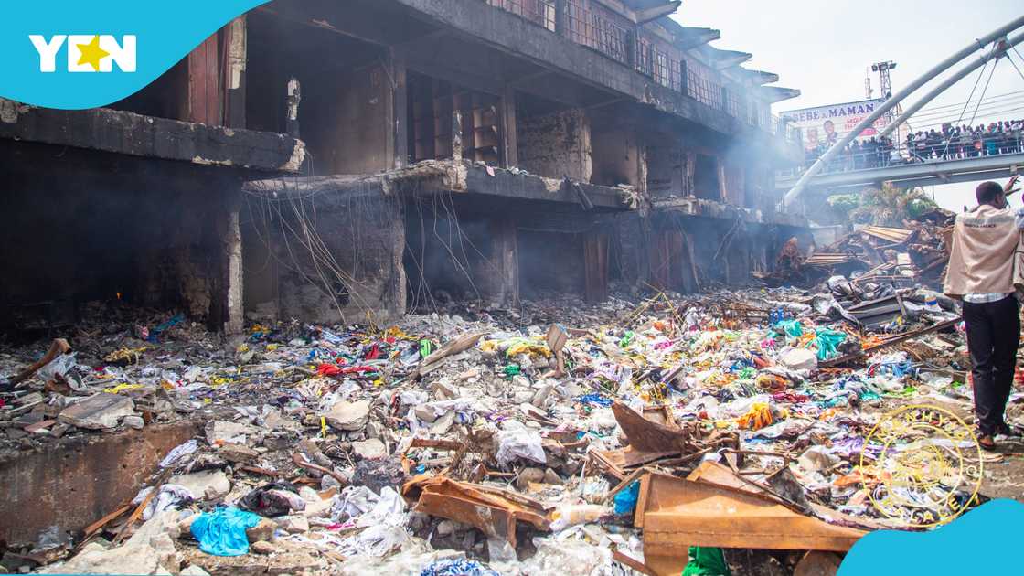 Asantehene, Otumfuo Osei Tutu, Adum, fire, Manhyia Asantehene, Otumfuo Osei Tutu, Adum, fire, Manhyia