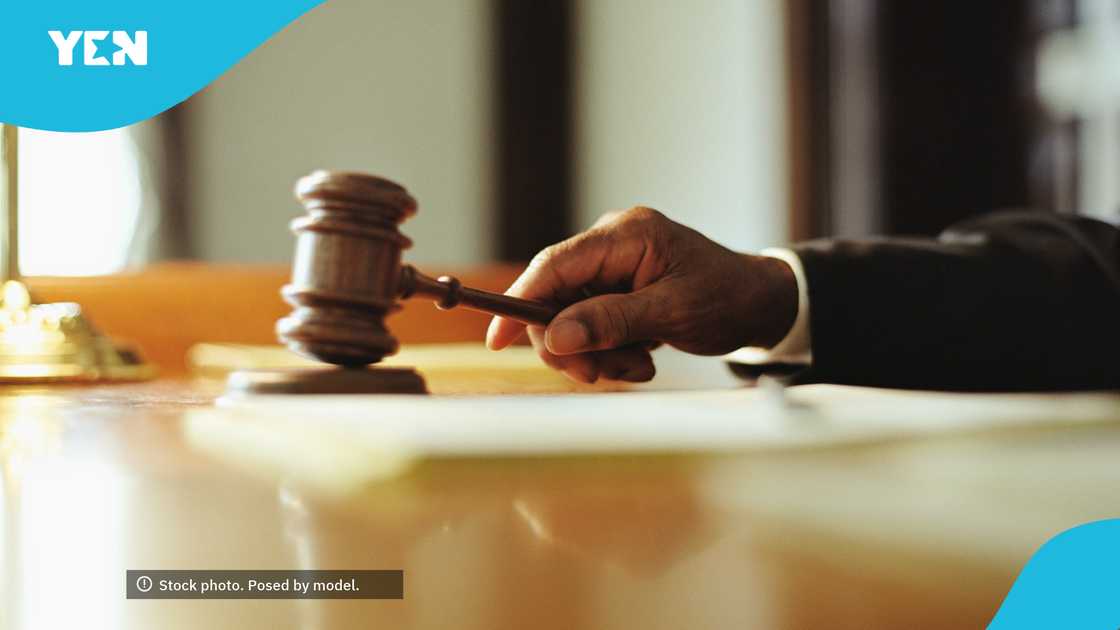 fake lawyer in Nigeria, Ebonyi State Police, Ugwumba Enyinnaya, unqualified lawyer, legal services fraud, fake law certificates, Nigerian Bar Association seal, posing as a lawyer, Ohaozara Local Government Area, lawyer credential verification