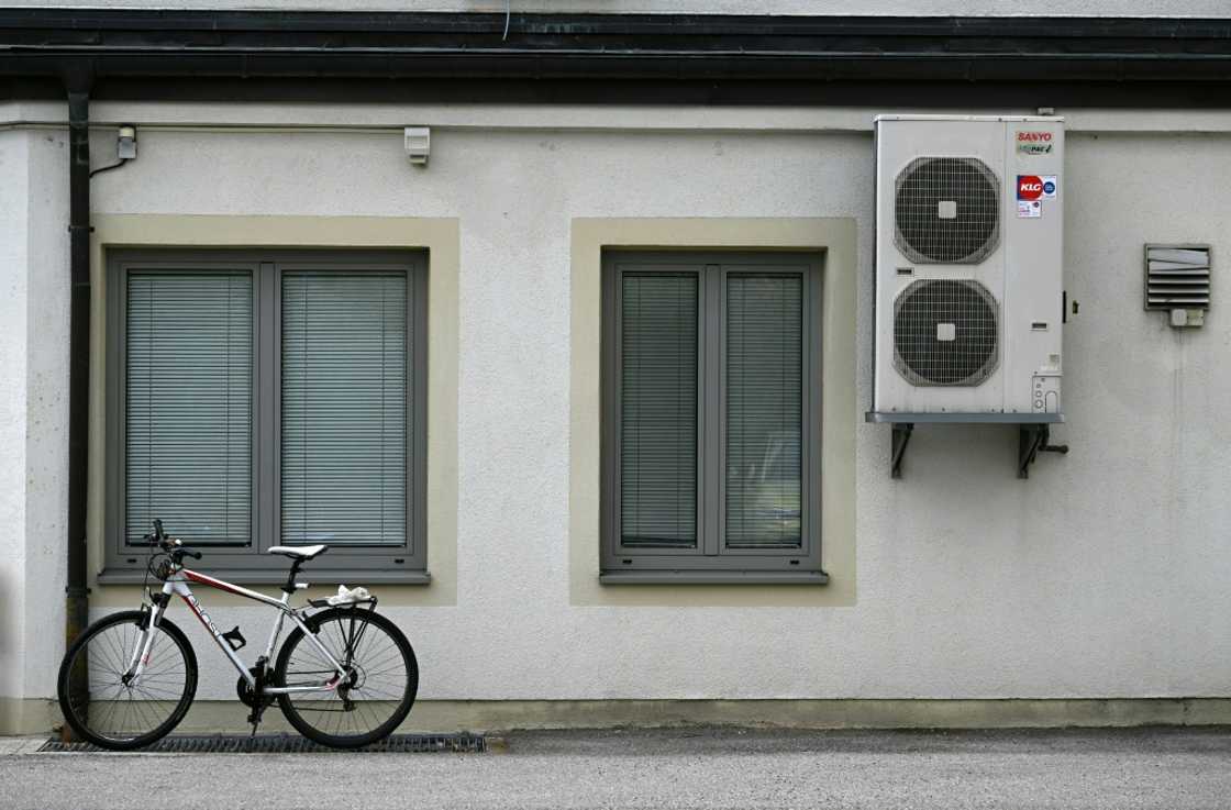 Air conditioning units, while helping keep people cool, are also responsible for emissions that warm the planet Air conditioning units, while helping keep people cool, are also responsible for emissions that warm the planet