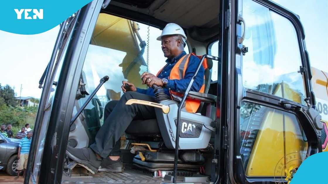 Effia Nkwanta, Effia Nkwanta Regional Hospital, Ghana, Cape Coast, Mahama, Apemanim Effia Nkwanta, Effia Nkwanta Regional Hospital, Ghana, Cape Coast, Mahama, Apemanim