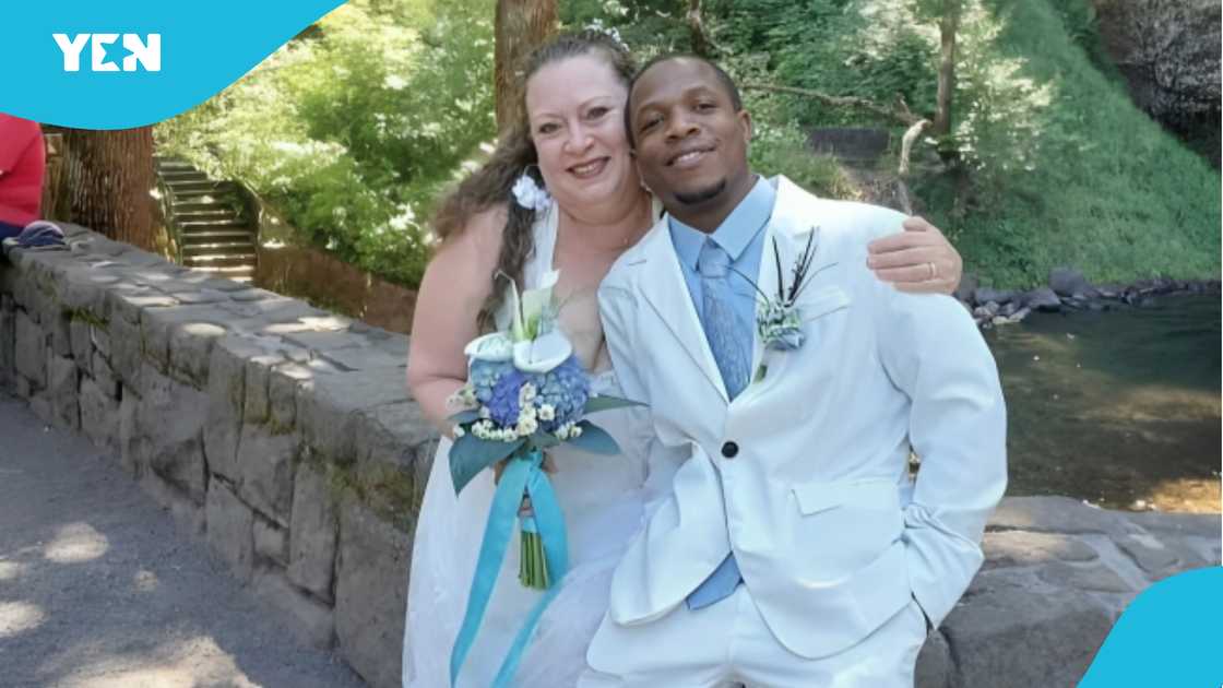 Duke Micah, newly wedded wife, marriage, boxing. Duke Micah, newly wedded wife, marriage, boxing.