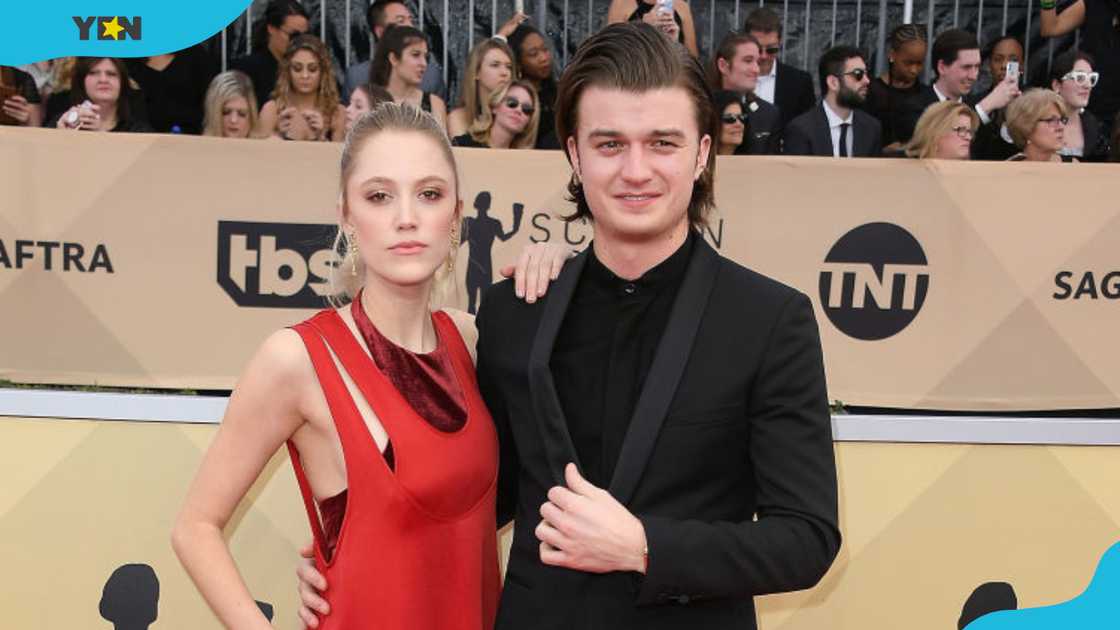 Maika Monroe and Joe Keery at Screen Actors-Guild Awards Maika Monroe and Joe Keery at Screen Actors-Guild Awards