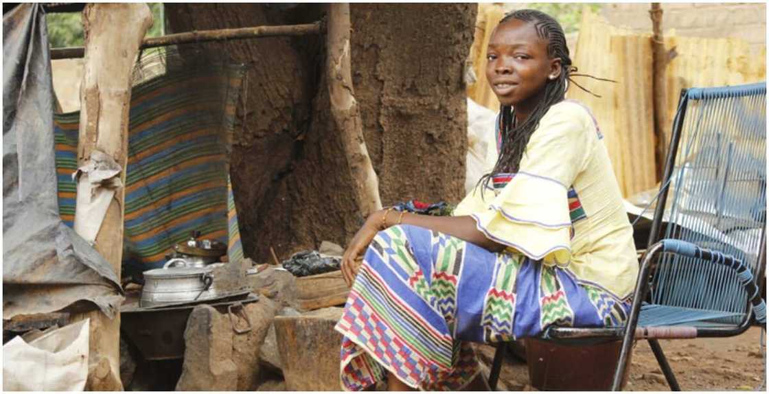 Young lady looking meh Young lady looking meh